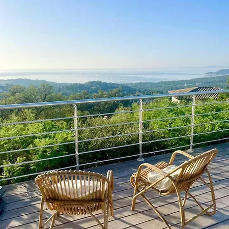 Вилла Avec Piscine Et Vue Sur Panoramique Ла Круа-Вальме